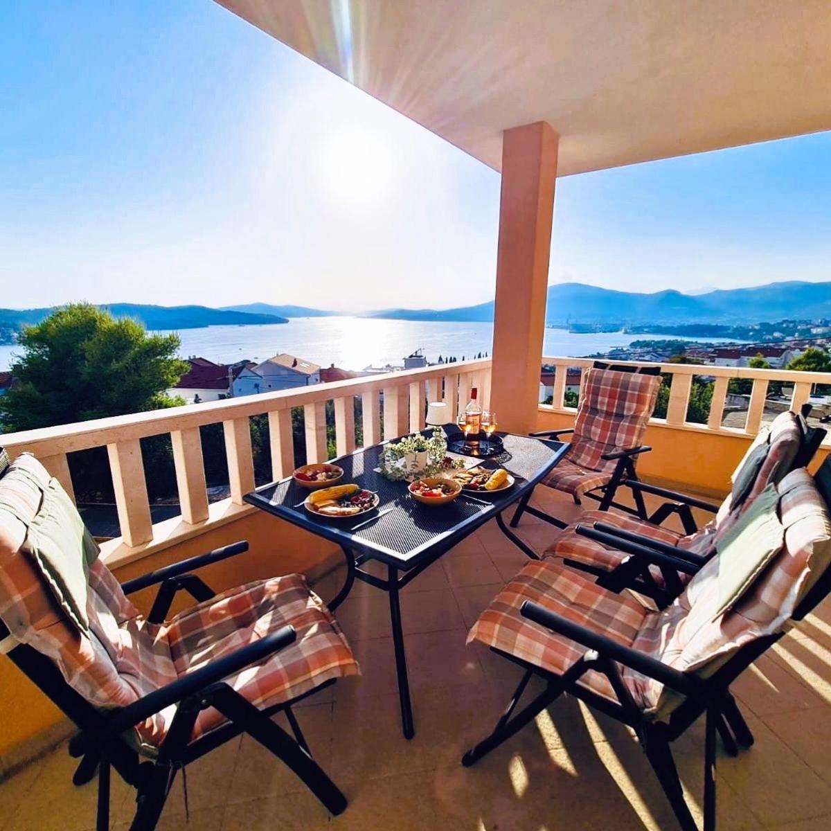 Villa Maja Trogir Eksteriør billede